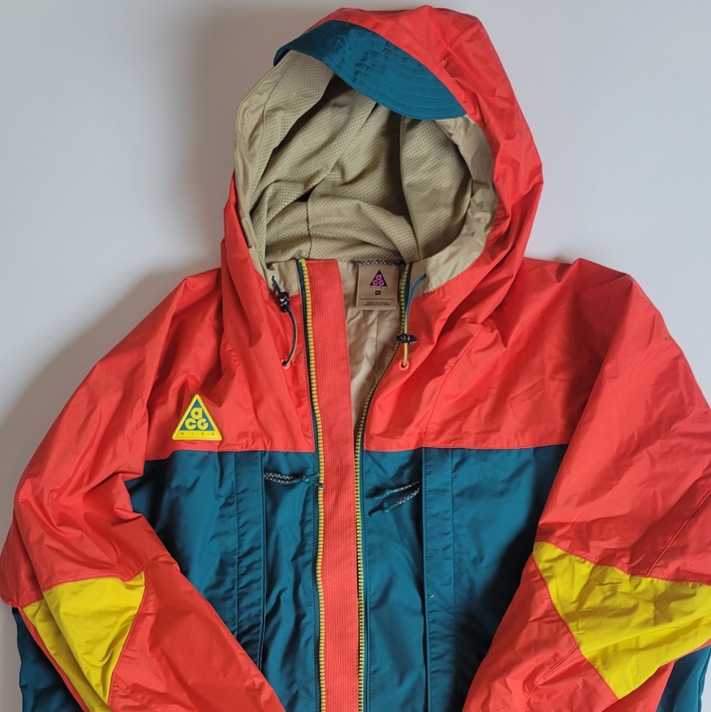 New Nike ACG Anorak Jacket